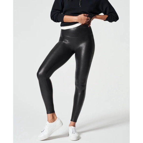 SPANX Pants - Spanx Women's High‎ Waisted Shimmer Faux Leather Pull On Leggings Size M Black